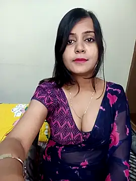 Snapshot of Miss-Riyasingh chatting on October 15, 2025, 6:02 am Miss-Riyasingh online show from October 15, 2025, 6:02 am