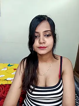 Snapshot of Miss-Riyasingh chatting on October 28, 2025, 6:17 am Miss-Riyasingh online show from October 28, 2025, 6:17 am