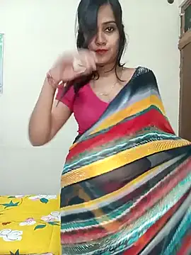Snapshot of Miss-Riyasingh chatting on November 12, 2025, 4:51 pm Miss-Riyasingh online show from November 12, 2025, 4:51 pm