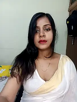 Snapshot of Miss-Riyasingh chatting on February 8, 2026, 6:00 pm Miss-Riyasingh online show from February 8, 2026, 6:00 pm