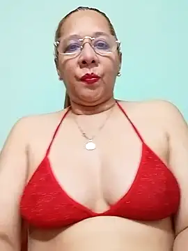 Snapshot of MATTHEW_MRANDA chatting on July 24, 2026, 7:45 pm MATTHEW MRANDA online show from July 24, 2026, 7:45 pm