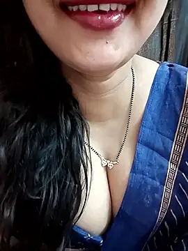 kaamuk shweta online show from May 18, 2026, 5:35 am