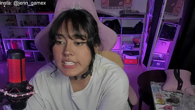 Snapshot of pawmistry chatting on February 25, 2025, 3:42 am pawmistry online show from February 25, 2025, 3:42 am