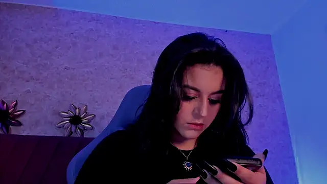 Snapshot of LorenaStevens chatting on October 13, 2025, 12:49 pm LorenaStevens online show from October 13, 2025, 12:49 pm