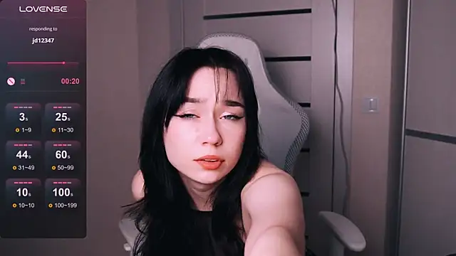 Snapshot of Kimiko__ chatting on June 24, 2026, 7:40 am Kimiko online show from June 24, 2026, 7:40 am