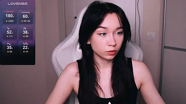 Snapshot of Kimiko__ chatting on June 30, 2026, 7:04 pm Kimiko online show from June 30, 2026, 7:04 pm