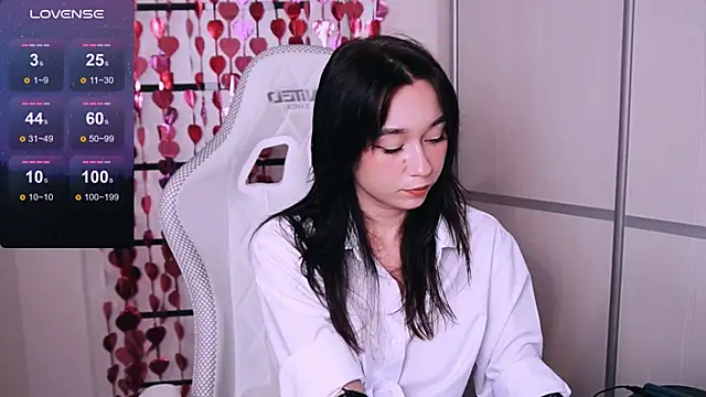 Snapshot of Kimiko__ chatting on August 1, 2026, 12:48 pm Kimiko online show from August 1, 2026, 12:48 pm