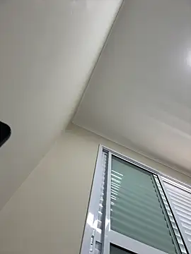 Snapshot of Blue_butterfly chatting on November 24, 2025, 7:02 pm Blue butterfly online show from November 24, 2025, 7:02 pm