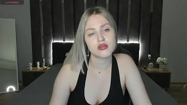  Sarah Soul  online show from February 11, 2025, 12:49 am