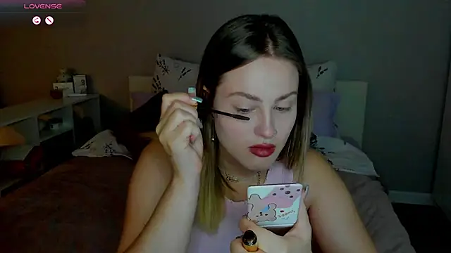  Sarah Soul  online show from October 6, 2025, 12:08 am