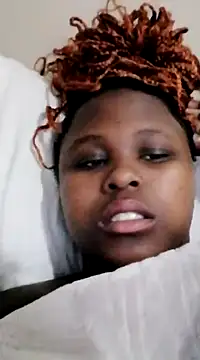 Snapshot of Dark_Berry_26 chatting on March 15, 2025, 11:06 pm Dark Berry 26 online show from March 15, 2025, 11:06 pm