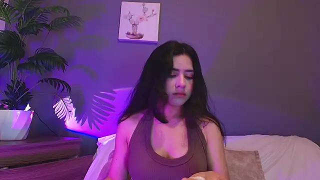 Snapshot of adara_johnson__ chatting on May 16, 2026, 11:42 am adara johnson online show from May 16, 2026, 11:42 am