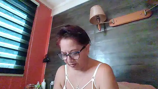 TRISH MILF online show from December 21, 2024, 12:27 pm