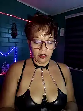 TRISH MILF online show from January 12, 2025, 1:00 am