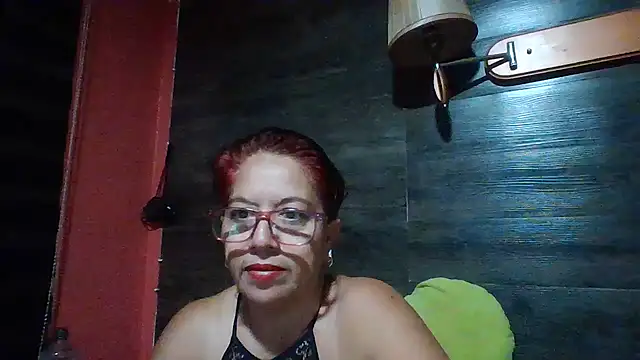 TRISH MILF online show from February 3, 2025, 9:08 am