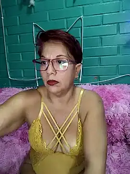 TRISH MILF online show from February 14, 2025, 11:09 pm