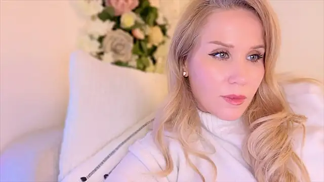 Snapshot of Myassistant chatting on December 18, 2024, 8:14 pm Myassistant online show from December 18, 2024, 8:14 pm