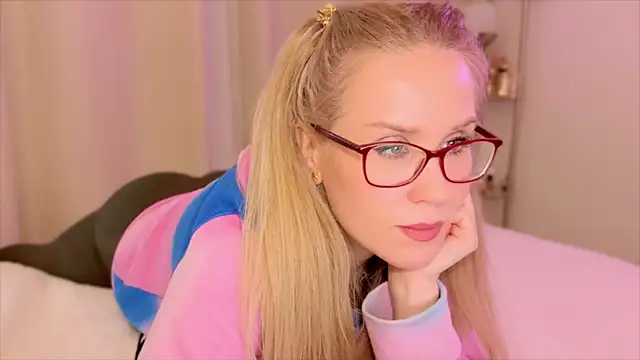 Snapshot of Myassistant chatting on January 6, 2025, 10:26 pm Myassistant online show from January 6, 2025, 10:26 pm