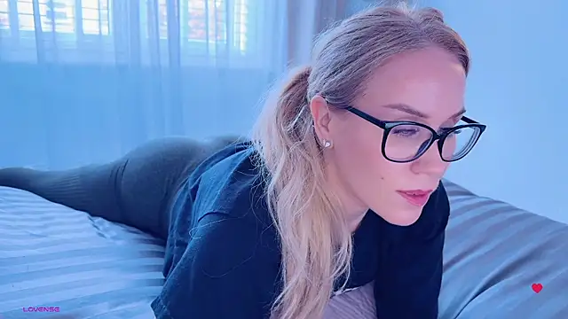 Snapshot of Myassistant chatting on October 7, 2025, 3:53 pm Myassistant online show from October 7, 2025, 3:53 pm