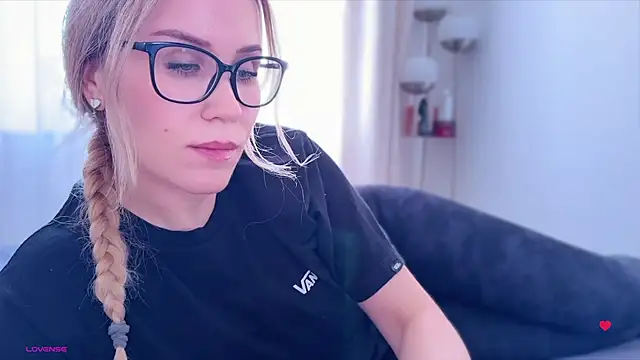 Snapshot of Myassistant chatting on October 9, 2025, 3:54 pm Myassistant online show from October 9, 2025, 3:54 pm