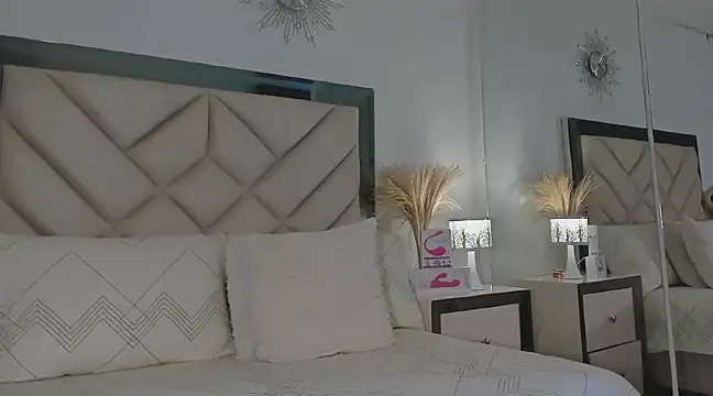 Snapshot of alexa_tobar chatting on January 4, 2025, 5:16 am alexa tobar online show from January 4, 2025, 5:16 am