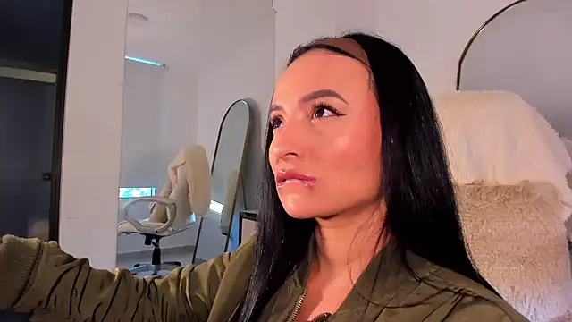 alexa tobar online show from July 1, 2026, 9:58 pm