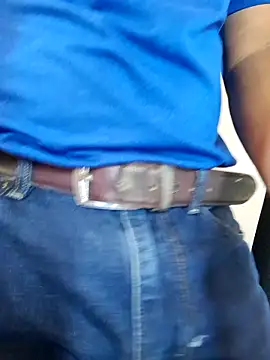 friendsloversex online show from October 1, 2025, 3:18 pm