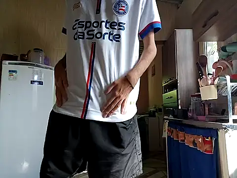 Snapshot of Joaozynx69 chatting on February 5, 2025, 6:04 pm Joaozynx69 online show from February 5, 2025, 6:04 pm