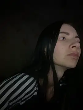 Starry Siren online show from October 18, 2025, 5:57 pm