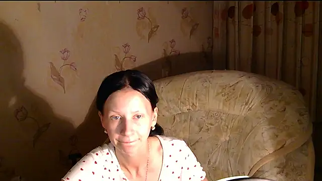 Snapshot of Starry_Siren chatting on June 29, 2026, 5:13 pm Starry Siren online show from June 29, 2026, 5:13 pm
