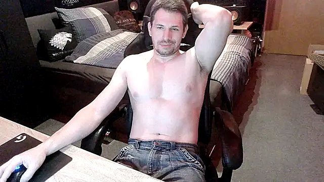 Snapshot of dreamwallker21 chatting on May 14, 2026, 8:10 am dreamwallker21 online show from May 14, 2026, 8:10 am