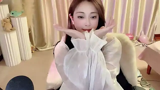 Snapshot of Daisy-77 chatting on February 10, 2025, 12:08 am Daisy-77 online show from February 10, 2025, 12:08 am