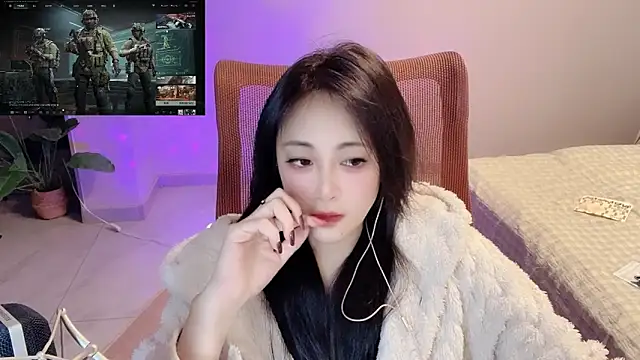 Daisy-77 online show from April 28, 2026, 1:38 pm