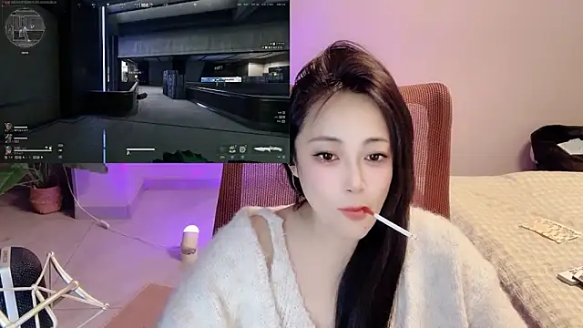 Daisy-77 online show from May 1, 2026, 1:05 pm