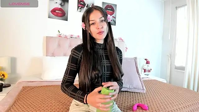 Snapshot of _Abby_23_ chatting on December 15, 2024, 5:10 pm Abby 23 online show from December 15, 2024, 5:10 pm