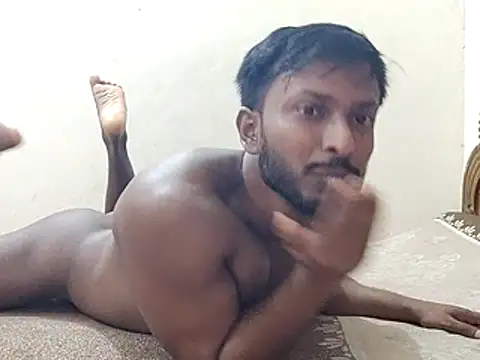 HunkyAriyan online show from April 22, 2026, 1:23 pm