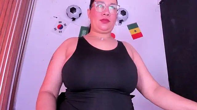 alondrabigtits online show from June 27, 2026, 12:22 pm