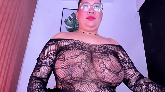 alondrabigtits online show from July 27, 2026, 12:12 pm