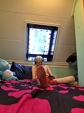 Snapshot of Doggyray44 chatting on March 16, 2026, 10:19 am Doggyray44 online show from March 16, 2026, 10:19 am