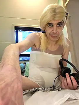 Snapshot of Doggyray44 chatting on March 26, 2026, 11:38 am Doggyray44 online show from March 26, 2026, 11:38 am