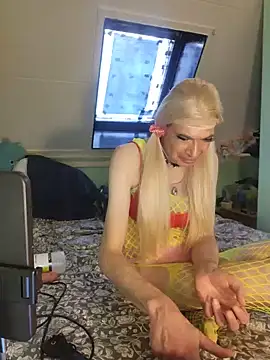 Doggyray44 online show from May 10, 2026, 10:20 am