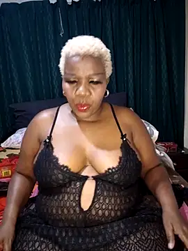 dirasweetlipsxx online show from June 13, 2026, 4:27 pm