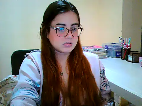 Snapshot of maliamiller chatting on October 31, 2025, 11:50 pm maliamiller online show from October 31, 2025, 11:50 pm