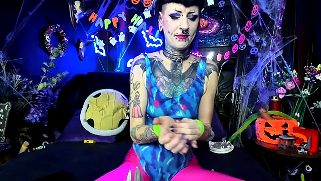 Purple Coffin666 online show from January 16, 2026, 2:32 pm