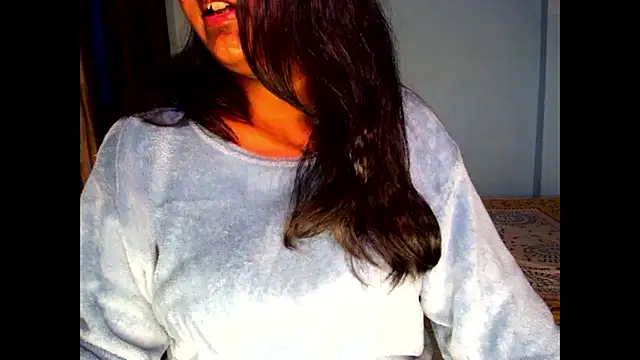 expression queen online show from December 17, 2025, 10:32 am