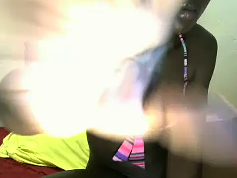 Snapshot of Juicylittle_slute chatting on March 11, 2025, 4:54 am Juicylittle slute online show from March 11, 2025, 4:54 am