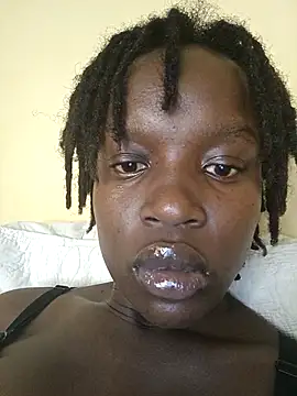 Snapshot of Juicylittle_slute chatting on October 4, 2025, 3:48 am Juicylittle slute online show from October 4, 2025, 3:48 am