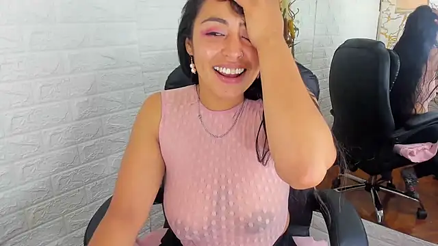 Aisha 09 online show from December 27, 2024, 7:24 pm