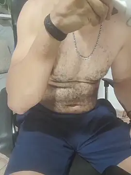 Snapshot of latinmartin73 chatting on December 14, 2025, 2:22 pm latinmartin73 online show from December 14, 2025, 2:22 pm