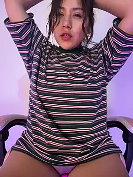 kittyfresita online show from January 31, 2025, 8:32 am